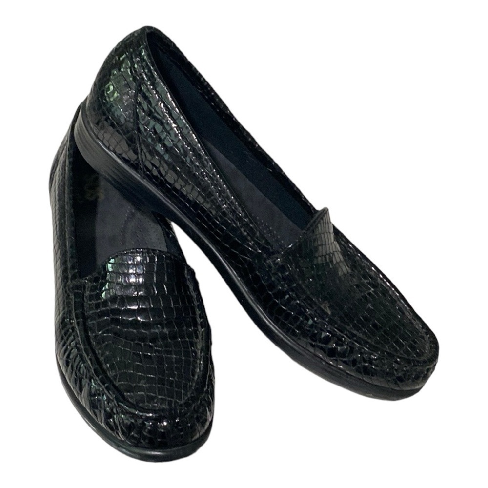 SAS Tripad Comfort leather loafers, size 7.5 S. The color is “Black Croc…